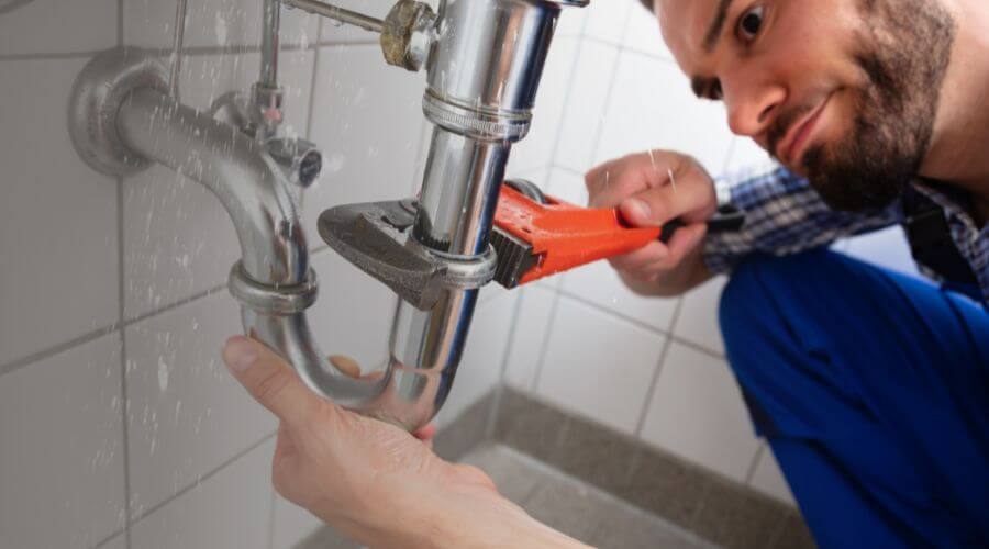 Professional sink repair in Steger, IL